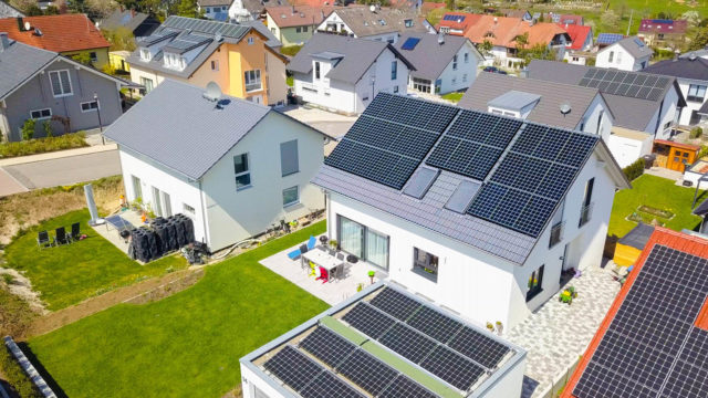 Klarsolar Referenz Photovoltaikanlage in Weil der Stadt in Baden-Württemberg.