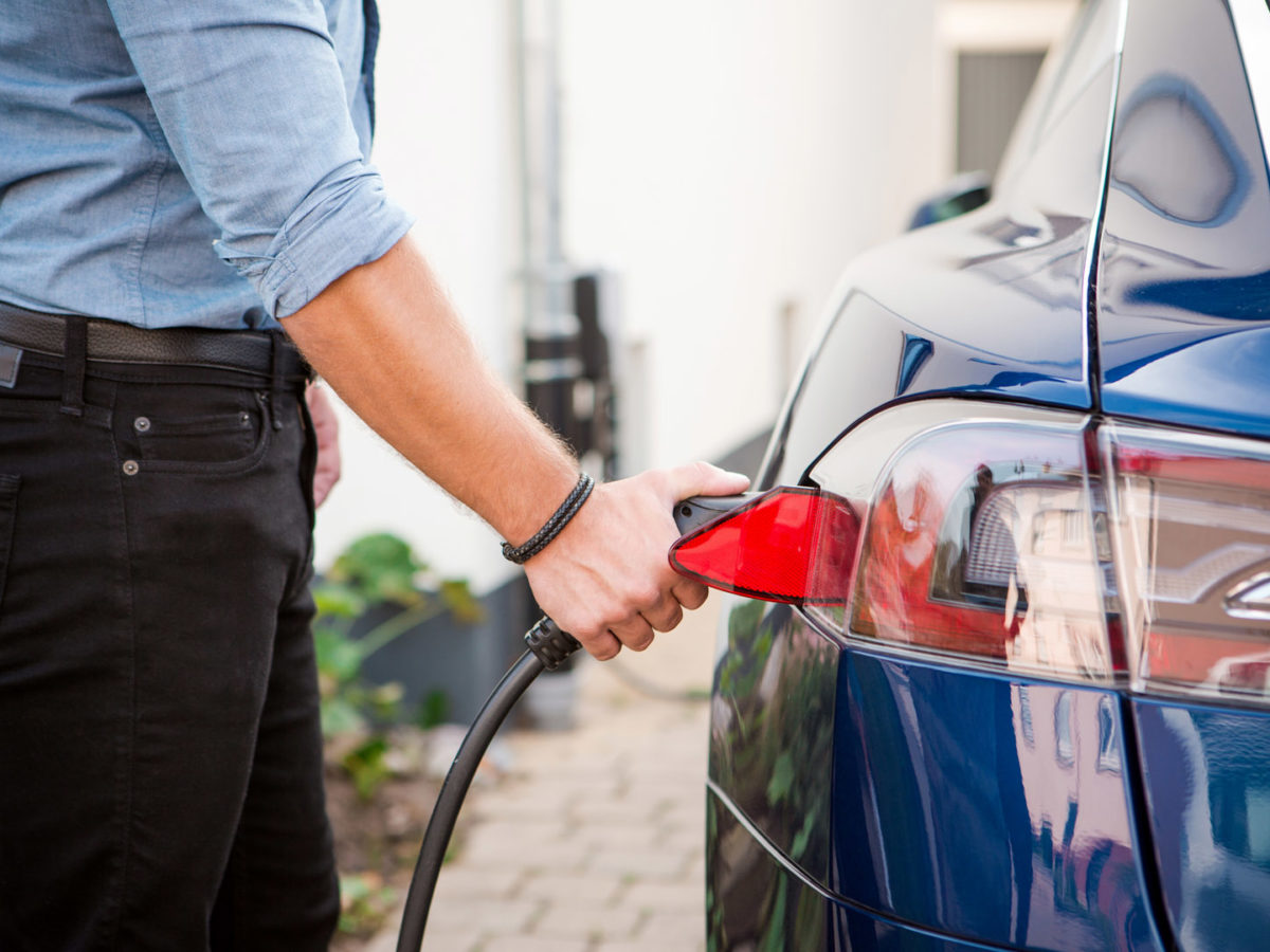 Elektroauto Und Photovoltaik Auf Dem Dach Kombinieren Klarsolar