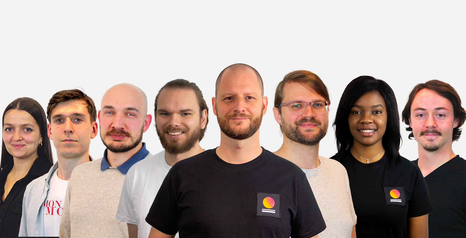 Auf diesem Bild sind unsere IT und Marketing Mitarbeiter abgebildet.